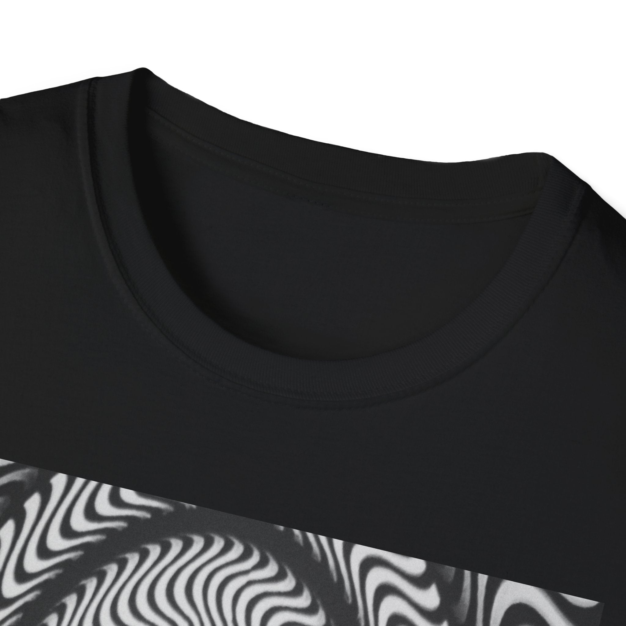 LOVE ILLUSIONS Unisex Softstyle T-Shirt