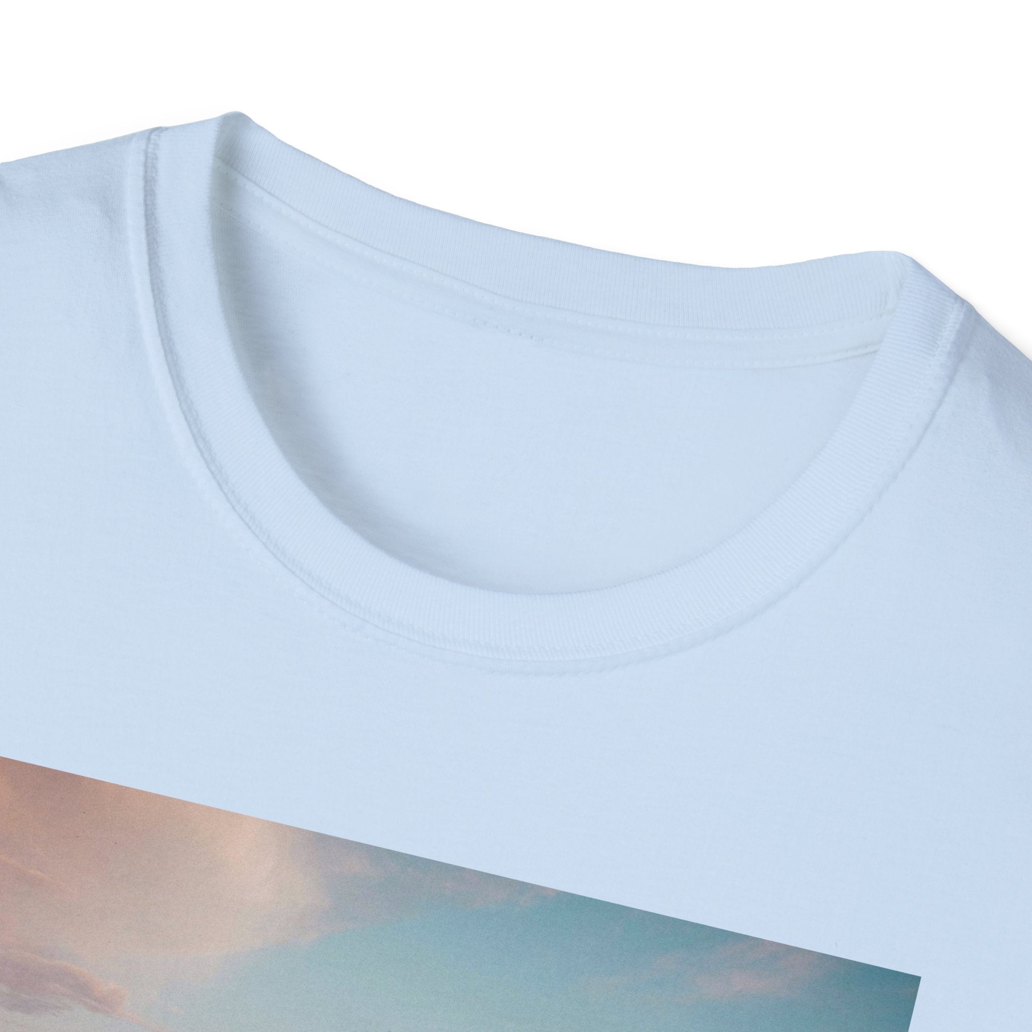 XV NO BORDERS Unisex Softstyle T-Shirt