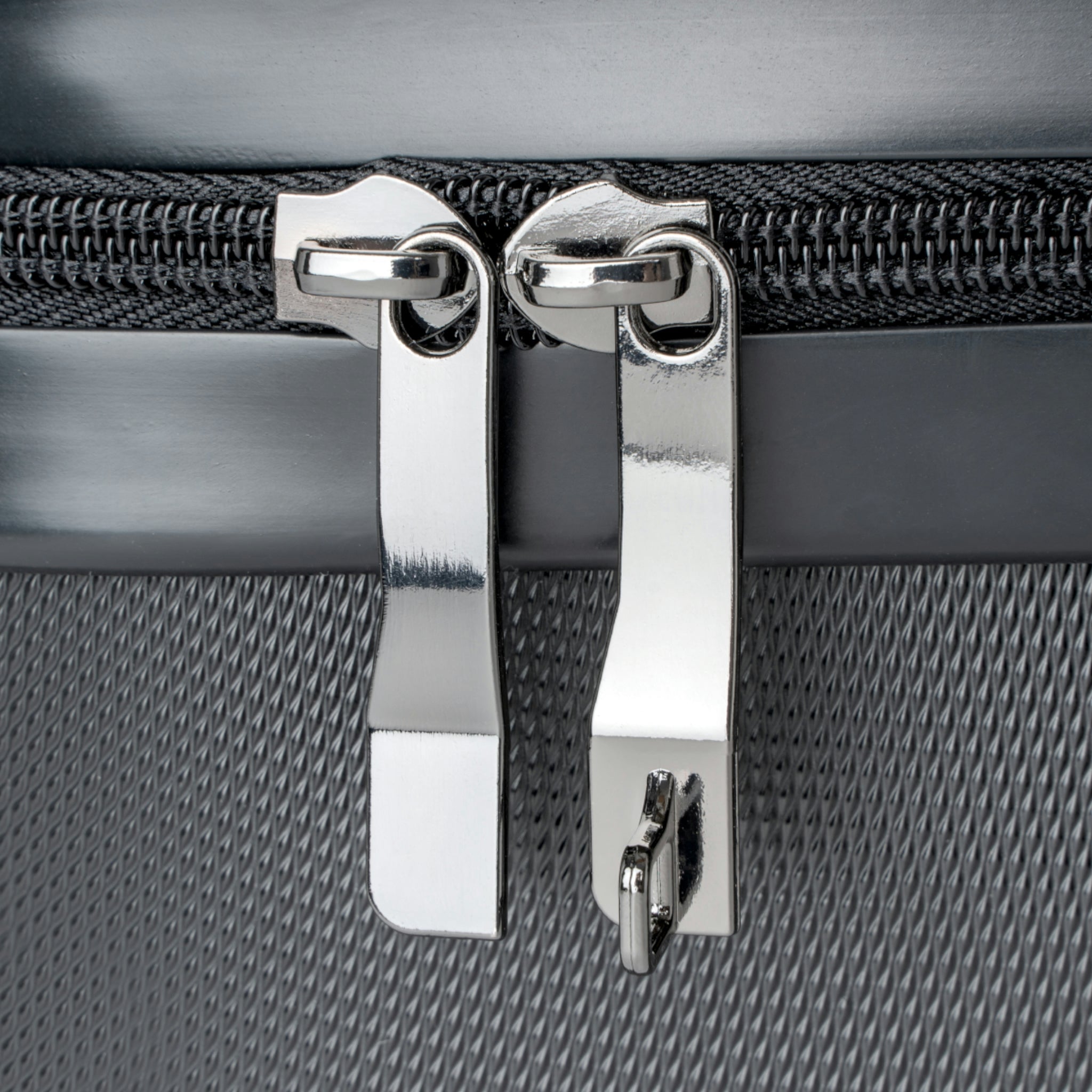 Hopstar Suitcases